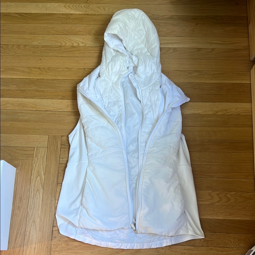 Lululemon Athletica White Vest Lightweight Minimalist